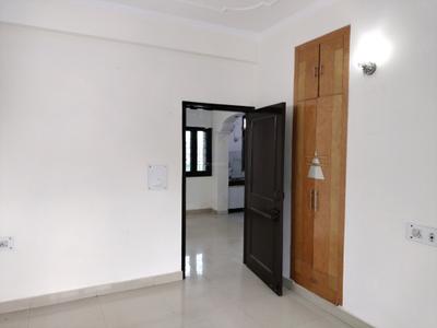 Bedroom Image of 1800 Sq.ft 3 BHK Apartment / Flat for sale in CGHS Chitrakoot Apartments, Sector 22 Dwarka New Delhi for Rs. 35000000
