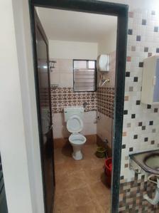 Bathroom Image of 850 Sq.ft 2 BHK Apartment / Flat for rent in Nisarg Avni Sparsh, Pathardi Phata Nashik for Rs. 12000