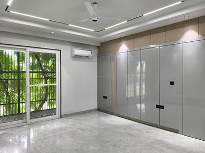 Bedroom Image of 2700 Sq.ft 4 BHK Builder Floor for sale in Paramount Luxury Floors Sushant Lok 3, Sector 57 Gurgaon for Rs. 38000000