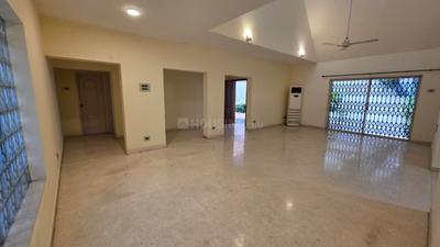Hall Image of 3100 Sq.ft 4.5 BHK Builder Floor for rent in Marigold Complex, Kalyani Nagar Pune for Rs. 200000