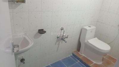 Vars Bellavista Bathroom Two 4