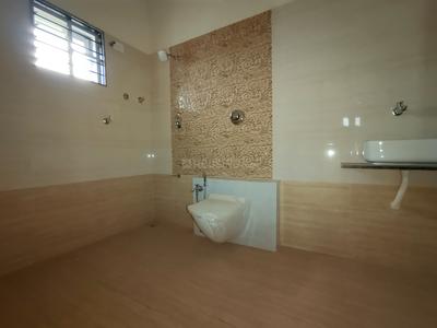 Bathroom Image of 2100 Sq.ft 4 BHK Villa for sale in Bhayli Vadodara for Rs. 17100000