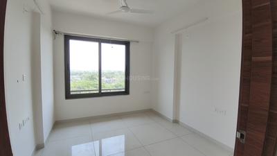 Bedroom Image of 2200 Sq.ft 3 BHK Apartment / Flat for rent in Shivalik Green View, Shantigram Ahmedabad for Rs. 60000