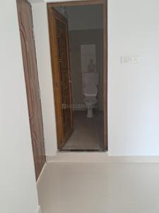 Bathroom Image of 800 Sq.ft 2 BHK Builder Floor for rent in Maachhua Bazar Cuttack for Rs. 12000