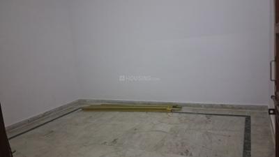 Bedroom Image of 800 Sq.ft 2 BHK Builder Floor for rent in Phool Bagh Colony Lucknow for Rs. 9000