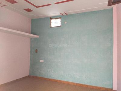 Bedroom Image of 1200 Sq.ft 1 RK Builder Floor for rent in Rajajipuram Lucknow for Rs. 4000