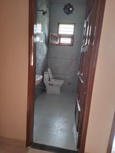 Bathroom Image of 1600 Sq.ft 2 BHK Independent House for rent in Bajwa Sunny Enclave, Kharar Mohali for Rs. 25000