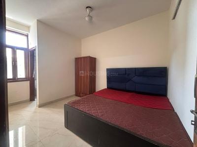 Bedroom Image of 680 Sq.ft 2 BHK Independent House for rent in Hilltop Apartments, Maidan Garhi New Delhi for Rs. 24567