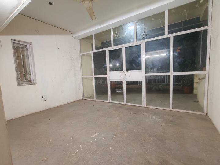 Sector B, Vasant Kunj Bedroom 1