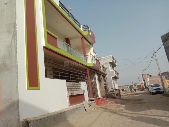 Neelendras Amity Green Main Image 1