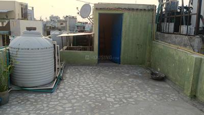 Balcony Image of 450 Sq.ft 1 BHK Builder Floor for rent in Mahavir Enclave New Delhi for Rs. 12000