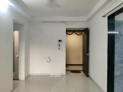 Living Room Image of 450 Sq.ft 1 BHK Apartment / Flat for rent in Adityaraj Shanti Sadan, Vikhroli East Mumbai for Rs. 39000