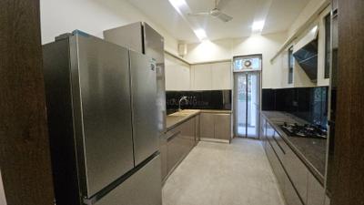 Kitchen Image of 2900 Sq.ft 4 BHK Builder Floor for rent in DLF Phase 2, DLF Phase 2 Gurgaon for Rs. 120000