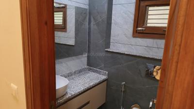 Image of 1550 Sq.ft 3 BHK Builder Floor for sale in Paschim Vihar, New Delhi for Rs. 27500000