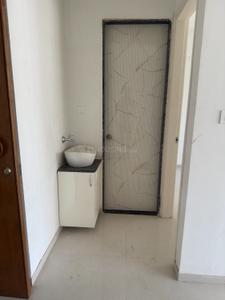 Bathroom Image of 1850 Sq.ft 3 BHK Apartment / Flat for rent in Shilaj Ahmedabad for Rs. 35000