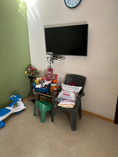 Daxini Society, Maninagar Bedroom 1