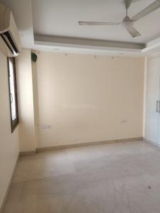 Bedroom Image of 3000 Sq.ft 3 BHK Builder Floor for rent in Green Park Extension New Delhi for Rs. 200000
