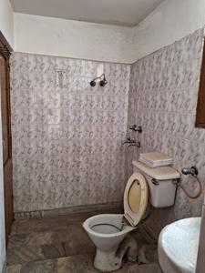 Bathroom Image of 2090 Sq.ft 3.5 BHK Apartment / Flat for sale in Sector 20 Panchkula for Rs. 19999999