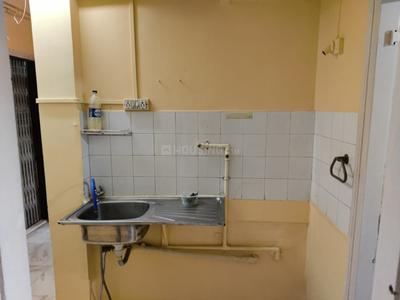 Kitchen Image of 810 Sq.ft 1 BHK Apartment / Flat for rent in M I Hamilton Mansion, Mazgaon Mumbai for Rs. 65000