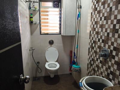 Image of 710 Sq.ft 2 BHK Apartment / Flat for sale in Borivali West, Mumbai for Rs. 18500000