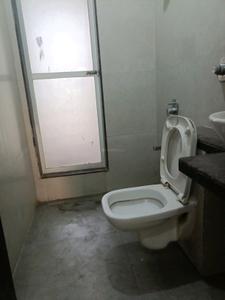 Common Bathroom Image of 2950 Sq.ft 4 BHK Apartment / Flat for sale in Kharghar Navi Mumbai for Rs. 44000000