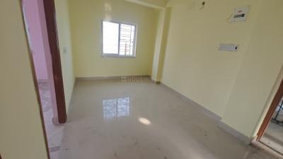 Living Room Image of 778 Sq.ft 2 BHK Apartment / Flat for sale in Keshtopur Kolkata for Rs. 2300000