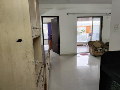 Living Room Image of 1000 Sq.ft 2 BHK Apartment / Flat for rent in Sankla Exclusive Vistas, Pisoli Pune for Rs. 16500