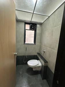 Bathroom Image of 610 Sq.ft 1 BHK Apartment / Flat for rent in Kothrud Pune for Rs. 26000