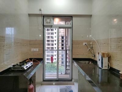 Kitchen Image of 900 Sq.ft 2 BHK Apartment / Flat for rent in Kasarvadavali Thane for Rs. 28000