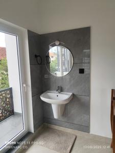 Bathroom Image of 800 Sq.ft 2 BHK Apartment / Flat for rent in Aakkulam Thiruvananthapuram for Rs. 26000
