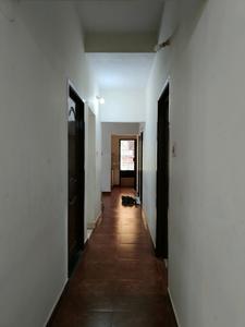 Passage Image of 1600 Sq.ft 2 BHK Builder Floor for rent in Saligramam Chennai for Rs. 38000