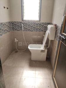 Bathroom Image of 750 Sq.ft 1 BHK Independent House for rent in Atharva Sharda Heights, Manjari Budruk Pune for Rs. 6000