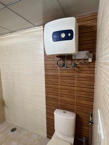 Image of 1320 Sq.ft 2 BHK Apartment / Flat for rent in Gaurs Heights, Vaishali, Ghaziabad for Rs. 34000