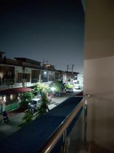 Balcony Image of 2000 Sq.ft 4 BHK Villa for sale in Shrawan Kanta Shrawan Jyoti, Ayodhya Bypass Bhopal for Rs. 11000000