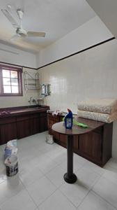 Kitchen Image of 1000 Sq.ft 2.5 BHK Apartment / Flat for rent in Solomon Apartments, Pali Hill Mumbai for Rs. 175000