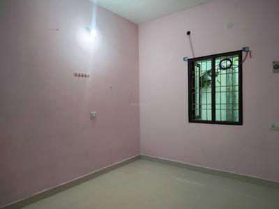 Bedroom Image of 500 Sq.ft 1 BHK Builder Floor for rent in Poonamallee Chennai for Rs. 8500