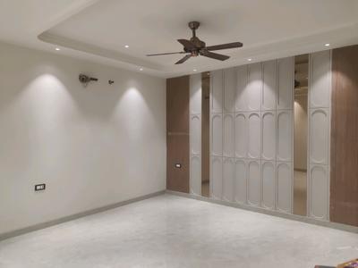 Living Room Image of 2250 Sq.ft 3 BHK Builder Floor for sale in Sector 46 Faridabad for Rs. 31000000