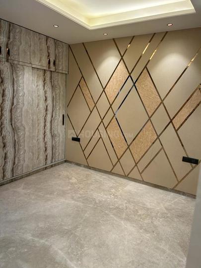 Sector 25, DLF Phase 2 Bedroom 1