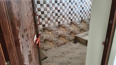 Bathroom Image of 580 Sq.ft 1 BHK Builder Floor for rent in Kota Raipur for Rs. 11000