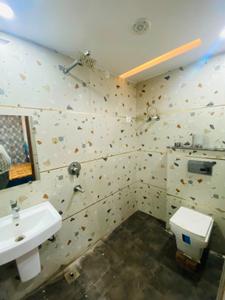 Image of 3250 Sq.ft 3 BHK Apartment / Flat for rent in Uttam Nagar, New Delhi for Rs. 25000