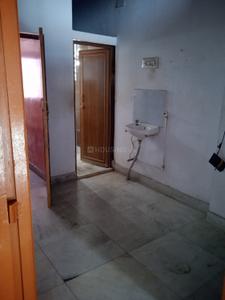Hall Image of 850 Sq.ft 2 BHK Independent House for rent in Patuli Kolkata for Rs. 9500