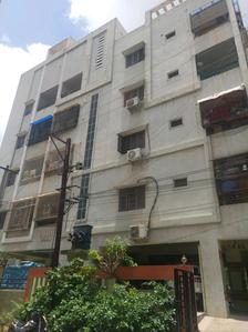Gayatrinilayam near perfect towers madhavanagar Building View 1