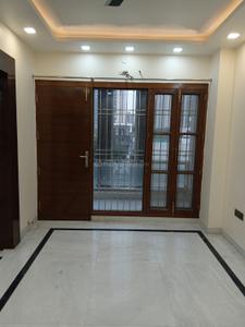 Living Room Image of 1250 Sq.ft 2 BHK Builder Floor for rent in Sector 122 Noida for Rs. 25000