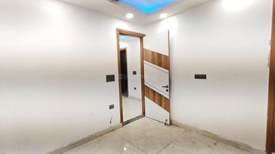 Bedroom Image of 1000 Sq.ft 3 BHK Builder Floor for sale in Govindpuri New Delhi for Rs. 6000000
