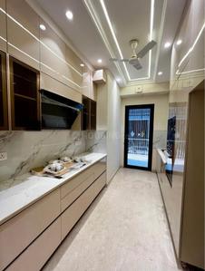 Kitchen Image of 2100 Sq.ft 3 BHK Builder Floor for sale in Bargainer Greenwood Luxurious Floor, Sector 45 Gurgaon for Rs. 23000000