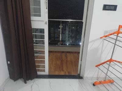 Balcony Image of 1010 Sq.ft 2 BHK Apartment / Flat for rent in Oxy Eterno, Dhanori Pune for Rs. 30000