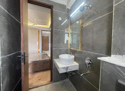 Bathroom Image of 590 Sq.ft 1 BHK Builder Floor for rent in Said-Ul-Ajaib New Delhi for Rs. 23000