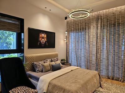 Bedroom Image of 1950 Sq.ft 4 BHK Apartment / Flat for sale in Mantra Mirari, Mundhwa Pune for Rs. 26500000