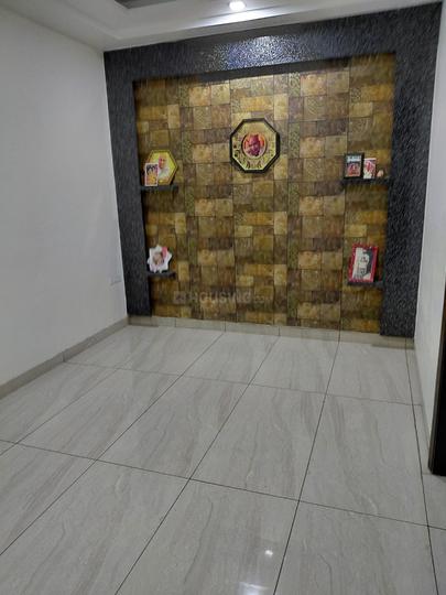 Model Town Main Image 1