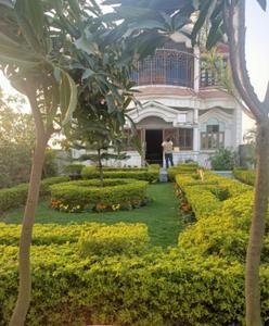 4 BHK Independent House